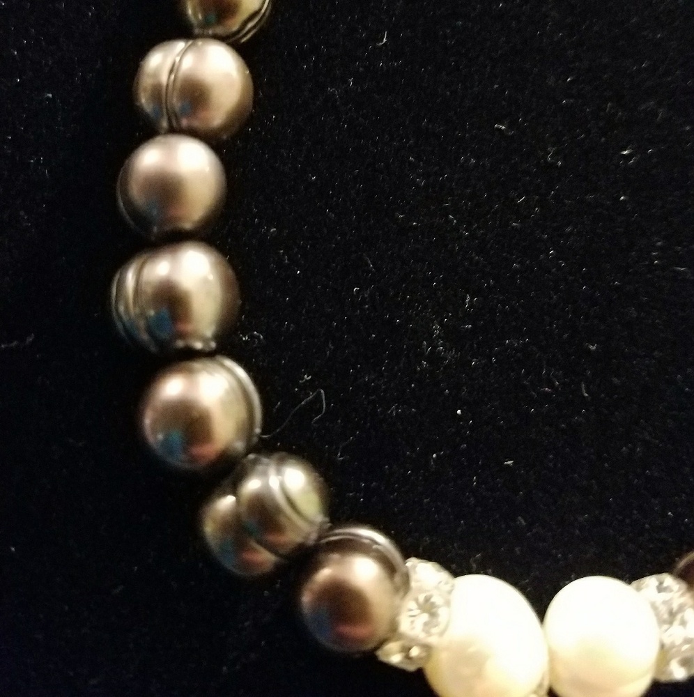 Freshwater pearls necklace